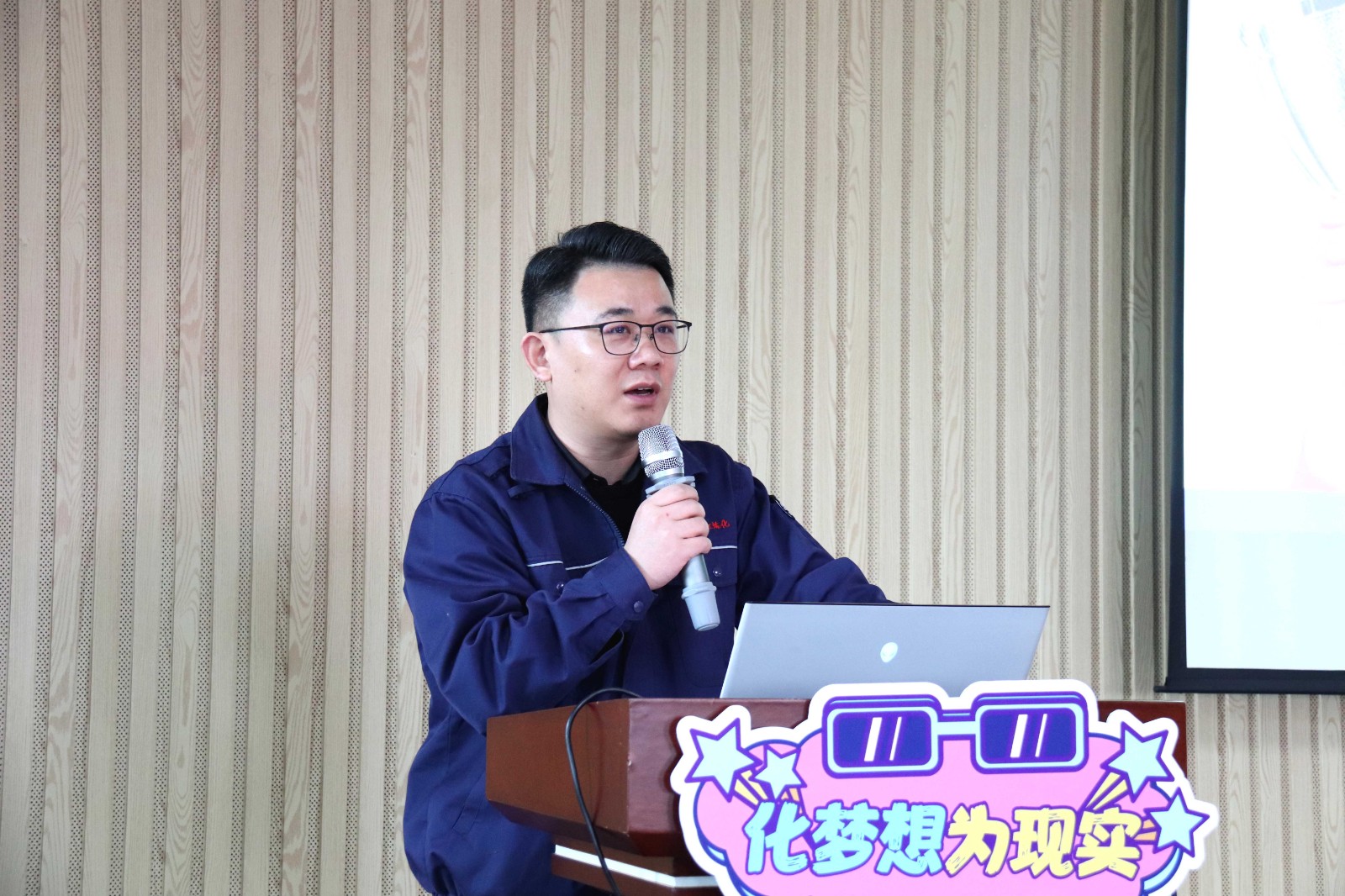 1677140141229531.jpg IMG_1052.jpg