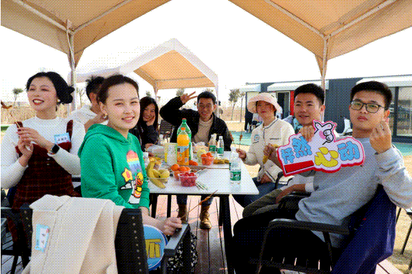 1678323363605918.gif e527702a-1752-408e-b060-8dea45497966.gif