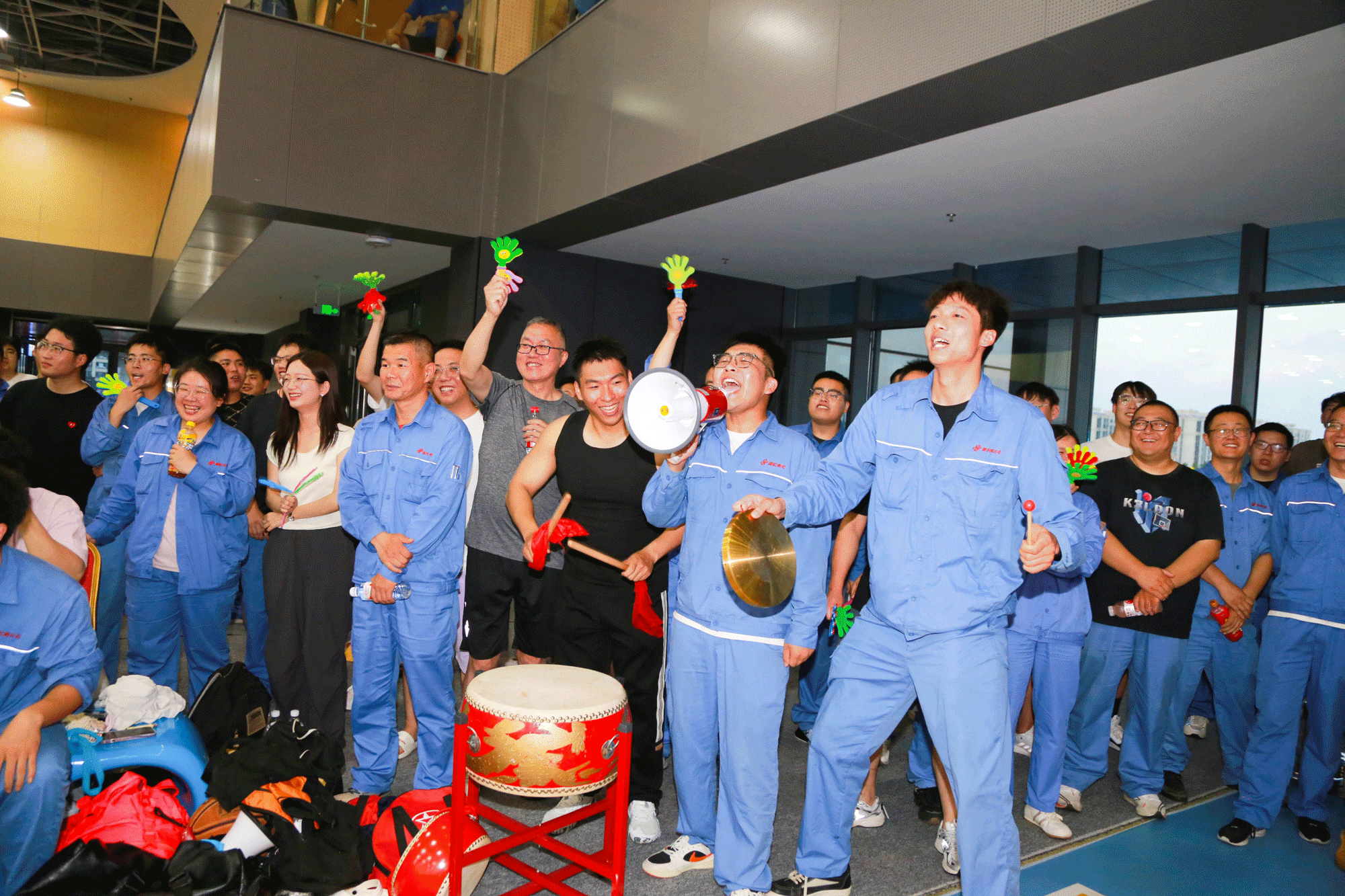 1755561915176851.gif 1.gif